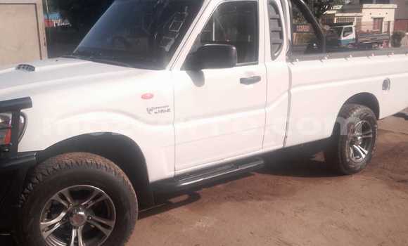Buy Used Mahindra Scorpio White Car in Maputo in Maputo