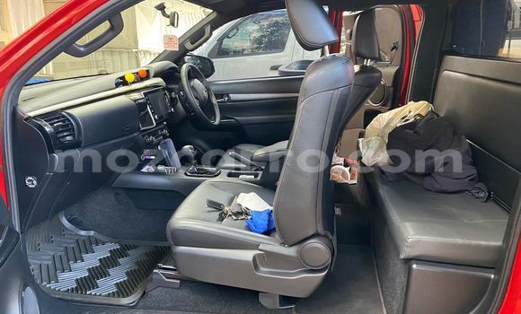 Comprar Novo Toyota Hiluxe Revo Vermelho Carro em Maputo em Maputo Comprar Novo Toyota Hiluxe Revo Vermelho Carro em Maputo em Maputo