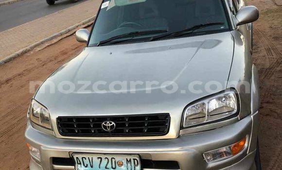 Comprar Usado Toyota RAV4 De outros Carro em Maputo em Maputo