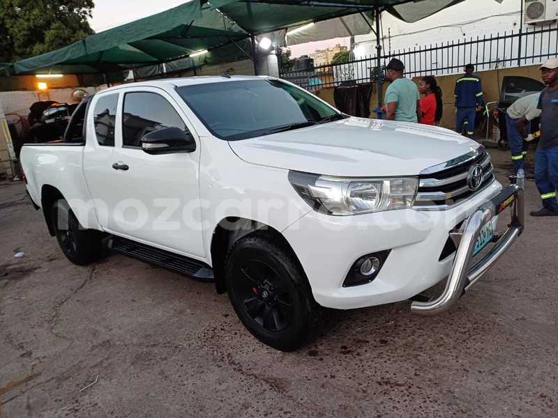 Big with watermark toyota hiluxe revo maputo maputo 25016