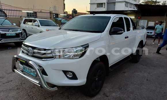 Tenga Tsaru Toyota Hiluxe Revo Chena Mota in Maputo in Maputo Tenga Tsaru Toyota Hiluxe Revo Chena Mota in Maputo in Maputo