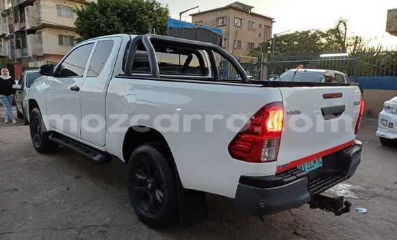 Tenga Tsaru Toyota Hiluxe Revo Chena Mota in Maputo in Maputo Tenga Tsaru Toyota Hiluxe Revo Chena Mota in Maputo in Maputo