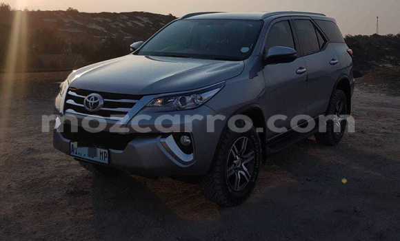 Tenga Tsaru Toyota Fortuner Bhurawuni Mota in Maputo in Maputo Tenga Tsaru Toyota Fortuner Bhurawuni Mota in Maputo in Maputo