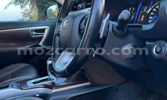Nunua Ilio tumika Toyota Fortuner Nyeupe Gari ndani ya Maputo nchini Maputo Nunua Ilio tumika Toyota Fortuner Nyeupe Gari ndani ya Maputo nchini Maputo