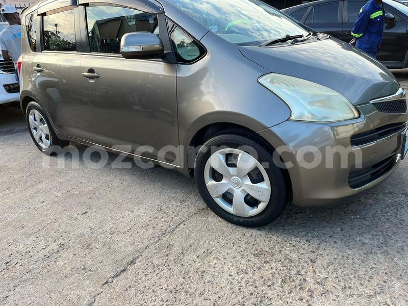 Big with watermark toyota ractis maputo maputo 25026