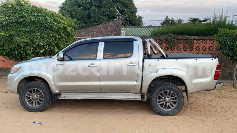 Big with watermark toyota hilux maputo maputo 25030