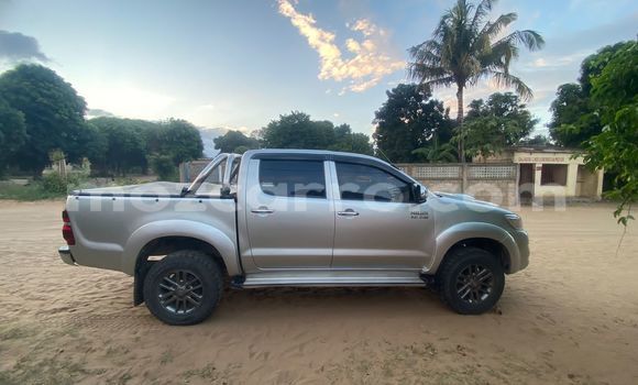 Comprar Usado Toyota Hilux Prata Carro em Maputo em Maputo Comprar Usado Toyota Hilux Prata Carro em Maputo em Maputo