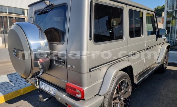 Nunua Ilio tumika Mercedes‒Benz G-klasse Brown Gari ndani ya Maputo nchini Maputo Nunua Ilio tumika Mercedes‒Benz G-klasse Brown Gari ndani ya Maputo nchini Maputo