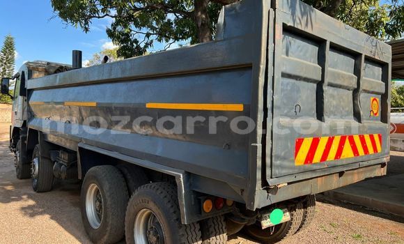 Tenga Tsaru Volvo 440 Chena Mota in Maputo in Maputo Tenga Tsaru Volvo 440 Chena Mota in Maputo in Maputo