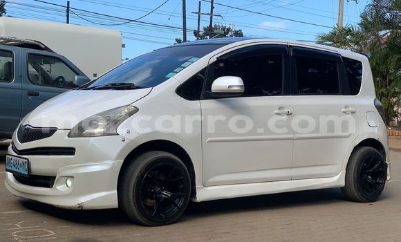 Comprar Usado Toyota Ractis Branco Carro em Maputo em Maputo Comprar Usado Toyota Ractis Branco Carro em Maputo em Maputo
