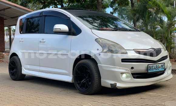Comprar Usado Toyota Ractis Branco Carro em Maputo em Maputo Comprar Usado Toyota Ractis Branco Carro em Maputo em Maputo