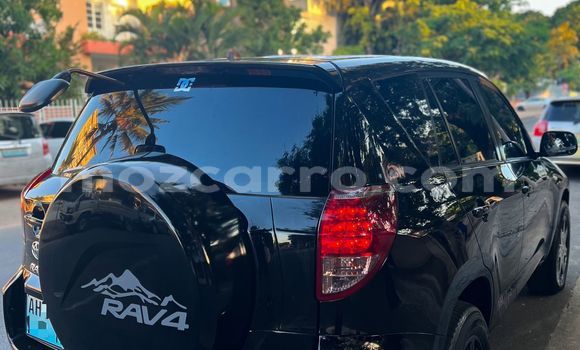 Comprar Novo Toyota RAV4 Preto Carro em Maputo em Maputo Comprar Novo Toyota RAV4 Preto Carro em Maputo em Maputo