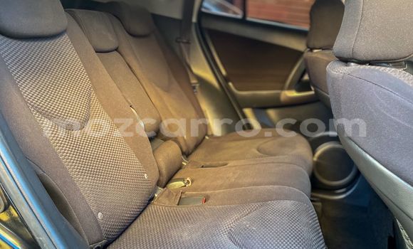 Comprar Novo Toyota RAV4 Preto Carro em Maputo em Maputo Comprar Novo Toyota RAV4 Preto Carro em Maputo em Maputo