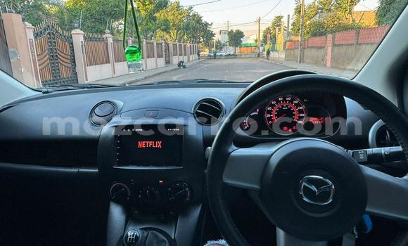 Comprar Novo Mazda Demio Verde Carro em Maputo em Maputo Comprar Novo Mazda Demio Verde Carro em Maputo em Maputo