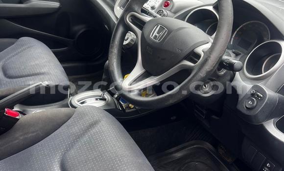 Nunua Ilio tumika Honda Fit Bluu Gari ndani ya Maputo nchini Maputo Nunua Ilio tumika Honda Fit Bluu Gari ndani ya Maputo nchini Maputo