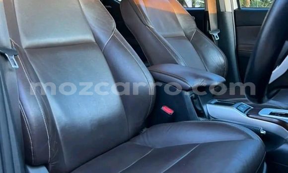 Comprar Novo Toyota Fortuner Branco Carro em Maputo em Maputo Comprar Novo Toyota Fortuner Branco Carro em Maputo em Maputo