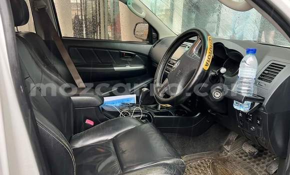 Tenga Tsaru Toyota Hilux Chena Mota in Maputo in Maputo Tenga Tsaru Toyota Hilux Chena Mota in Maputo in Maputo