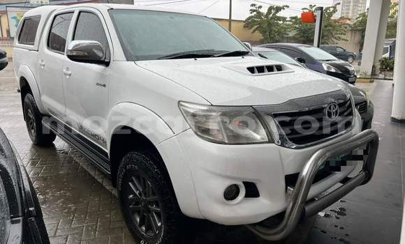 Tenga Tsaru Toyota Hilux Chena Mota in Maputo in Maputo Tenga Tsaru Toyota Hilux Chena Mota in Maputo in Maputo