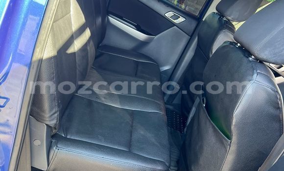 Nunua Ilio tumika Mazda BT-50 Bluu Gari ndani ya Maputo nchini Maputo Nunua Ilio tumika Mazda BT-50 Bluu Gari ndani ya Maputo nchini Maputo