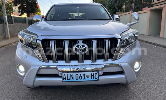 Comprar Usado Toyota Land Cruiser Prado Prata Carro em Maputo em Maputo Comprar Usado Toyota Land Cruiser Prado Prata Carro em Maputo em Maputo