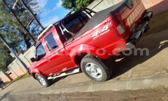 Tenga Tsaru Nissan Hardbody Tsvuku Mota in Maputo in Maputo Tenga Tsaru Nissan Hardbody Tsvuku Mota in Maputo in Maputo