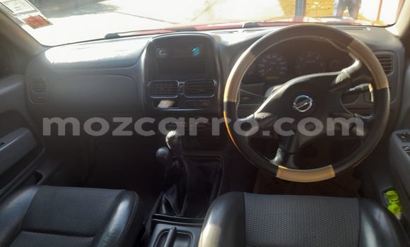 Tenga Tsaru Nissan Hardbody Tsvuku Mota in Maputo in Maputo Tenga Tsaru Nissan Hardbody Tsvuku Mota in Maputo in Maputo