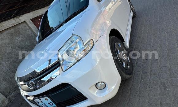 Nunua Ilio tumika Toyota Sienta Nyeupe Gari ndani ya Maputo nchini Maputo Nunua Ilio tumika Toyota Sienta Nyeupe Gari ndani ya Maputo nchini Maputo