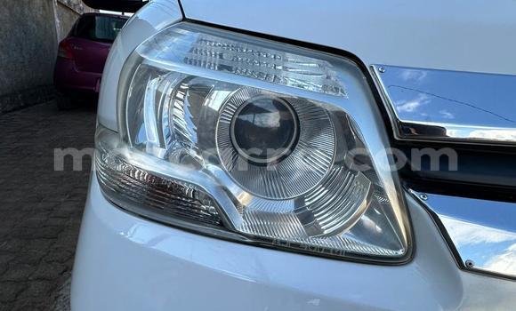 Nunua Ilio tumika Toyota Sienta Nyeupe Gari ndani ya Maputo nchini Maputo Nunua Ilio tumika Toyota Sienta Nyeupe Gari ndani ya Maputo nchini Maputo