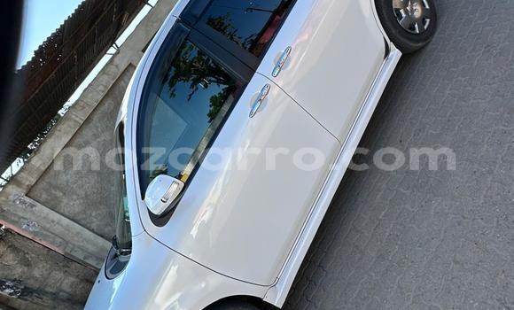 Nunua Ilio tumika Toyota Sienta Nyeupe Gari ndani ya Maputo nchini Maputo Nunua Ilio tumika Toyota Sienta Nyeupe Gari ndani ya Maputo nchini Maputo