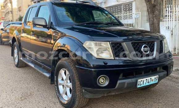 Comprar Usado Nissan Navara Preto Carro em Maputo em Maputo
