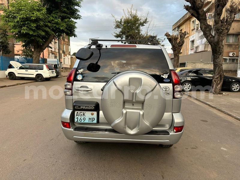 Big with watermark toyota land cruiser prado maputo maputo 25103