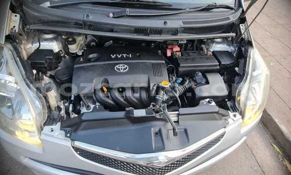 Nunua Ilio tumika Toyota Ractis Fedha Gari ndani ya Maputo nchini Maputo Nunua Ilio tumika Toyota Ractis Fedha Gari ndani ya Maputo nchini Maputo