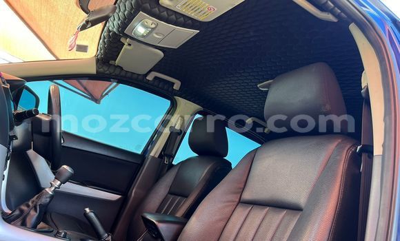 Buy Used Mazda BT-50 Blue Car in Maputo in Maputo Buy Used Mazda BT-50 Blue Car in Maputo in Maputo