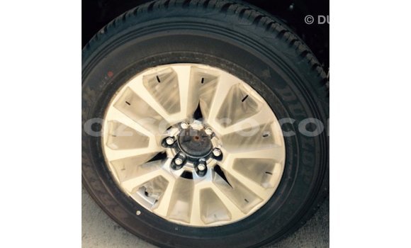 Tenga Imported Toyota Prado Nhema Mota in Import - Dubai in Cabo Delgado Tenga Imported Toyota Prado Nhema Mota in Import - Dubai in Cabo Delgado