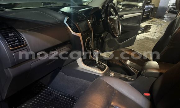 Nunua Ilio tumika Isuzu D-MAX Nyingine Gari ndani ya Maputo nchini Maputo Nunua Ilio tumika Isuzu D-MAX Nyingine Gari ndani ya Maputo nchini Maputo