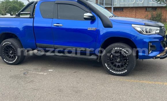 Comprar Usado Toyota Hiluxe Revo Azul Carro em Maputo em Maputo Comprar Usado Toyota Hiluxe Revo Azul Carro em Maputo em Maputo