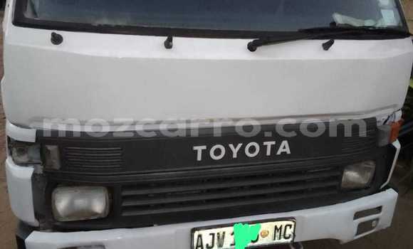 Buy Used Toyota Dyna White Car in Maputo in Maputo Buy Used Toyota Dyna White Car in Maputo in Maputo