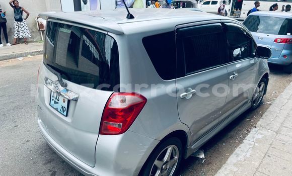 Comprar Usado Toyota Ractis Prata Carro em Maputo em Maputo Comprar Usado Toyota Ractis Prata Carro em Maputo em Maputo