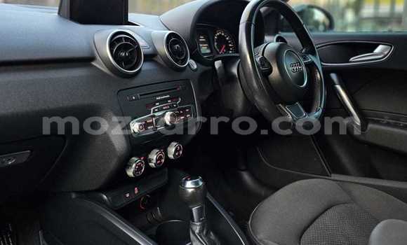 Tenga Tsaru Audi A1 Bhuruu Mota in Beautiful vista in Maputo Tenga Tsaru Audi A1 Bhuruu Mota in Beautiful vista in Maputo