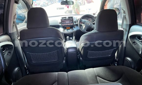 Buy Used Toyota Vanguard Silver Car in Maputo in Maputo Buy Used Toyota Vanguard Silver Car in Maputo in Maputo