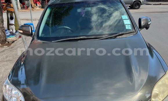 Buy Used Toyota Vanguard Silver Car in Maputo in Maputo Buy Used Toyota Vanguard Silver Car in Maputo in Maputo