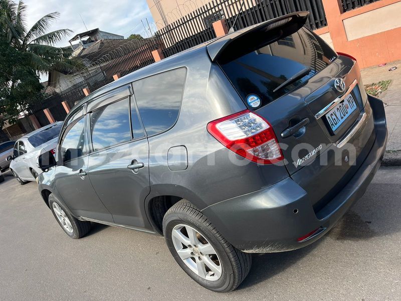 Big with watermark toyota vanguard maputo maputo 25183