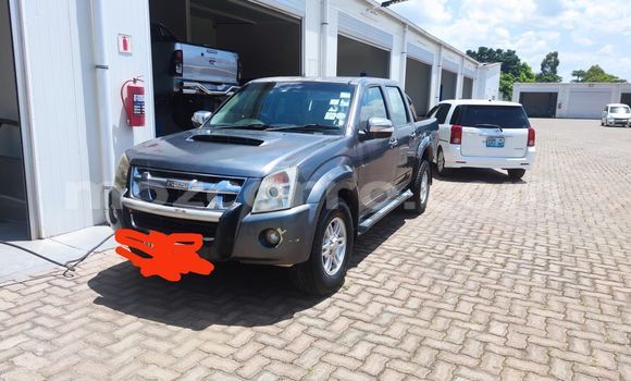 Nunua Ilio tumika Isuzu KB Nyingine Gari ndani ya Maputo nchini Maputo Nunua Ilio tumika Isuzu KB Nyingine Gari ndani ya Maputo nchini Maputo