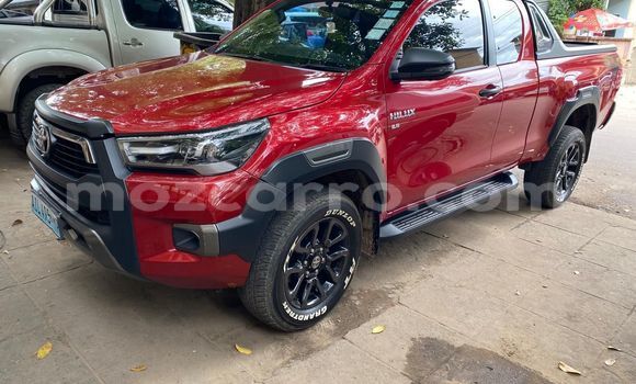 Comprar Novo Toyota Hiluxe Revo Vermelho Carro em Maputo em Maputo Comprar Novo Toyota Hiluxe Revo Vermelho Carro em Maputo em Maputo