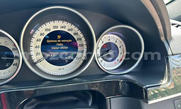 Nunua Ilio tumika Mercedes-Benz E-Classe Nyingine Gari ndani ya Maputo nchini Maputo Nunua Ilio tumika Mercedes-Benz E-Classe Nyingine Gari ndani ya Maputo nchini Maputo