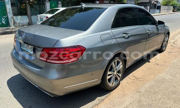 Nunua Ilio tumika Mercedes-Benz E-Classe Nyingine Gari ndani ya Maputo nchini Maputo Nunua Ilio tumika Mercedes-Benz E-Classe Nyingine Gari ndani ya Maputo nchini Maputo