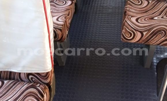 Tenga Tsaru Toyota Coaster Chena Mota in Maputo in Maputo Tenga Tsaru Toyota Coaster Chena Mota in Maputo in Maputo