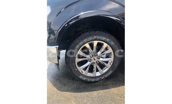 Nunua Imported Ford Club Wagon Nyeusi Gari ndani ya Import - Dubai nchini Cabo Delgado Nunua Imported Ford Club Wagon Nyeusi Gari ndani ya Import - Dubai nchini Cabo Delgado