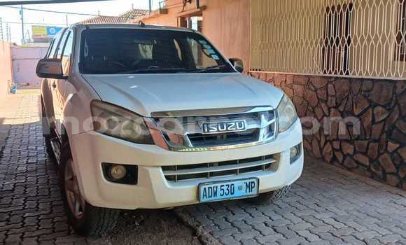 Tenga Tsaru Isuzu D-MAX Chena Mota in Maputo in Maputo Tenga Tsaru Isuzu D-MAX Chena Mota in Maputo in Maputo