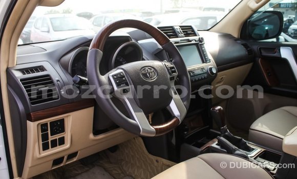 Comprar Importar Toyota Prado Branco Carro em Import - Dubai em Cabo Delgado Comprar Importar Toyota Prado Branco Carro em Import - Dubai em Cabo Delgado